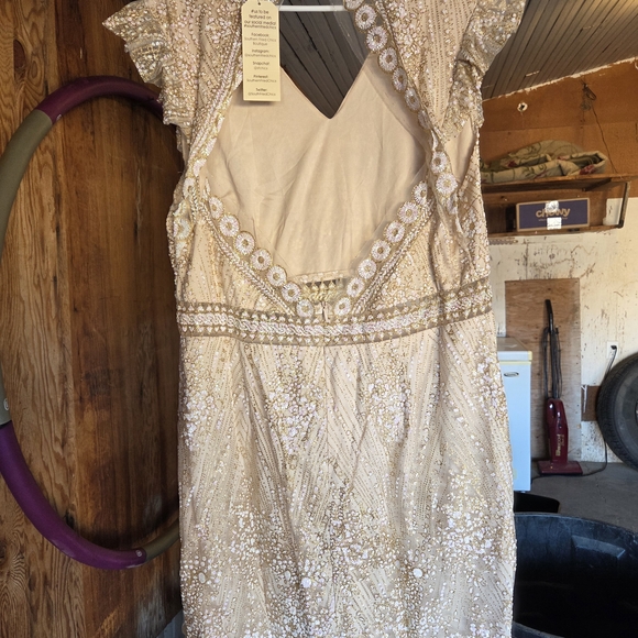 Elegant Gold Sequin Prom Dress - Picture 3 of 5